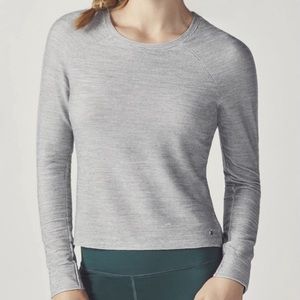 Fabletics- Lindsey L/S Top XXS Cream/Black